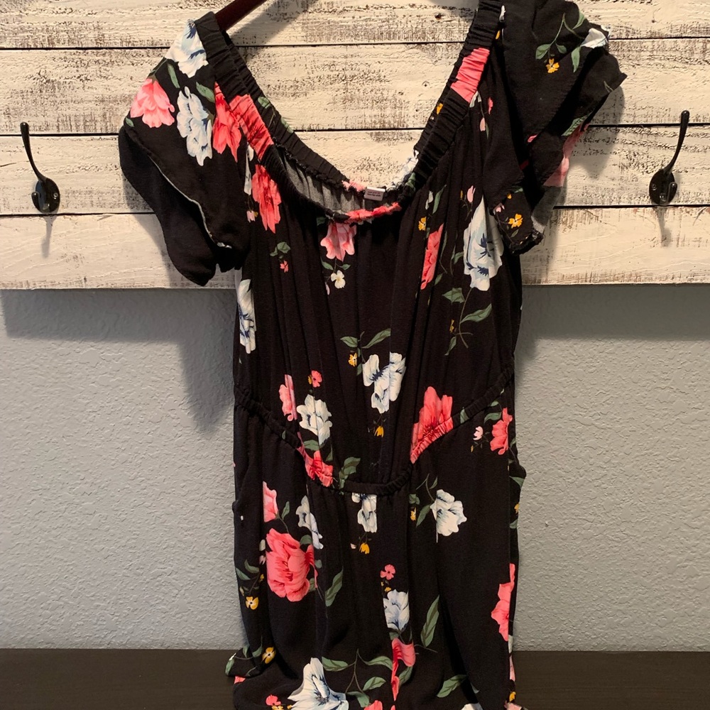 Old Navy Floral Romper XXL